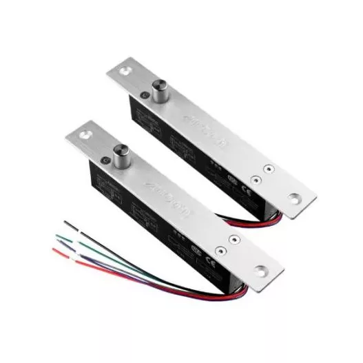 The landing door features an innovative "door-open power-off" function—when  the  dooris  ajar,  the  elevator  halts  immediately  to  prevent  accidents.  Plus,  anelectromagnetic  lock  engages  automatically  during  operation,  locking  the landing  door  tightly  for double  security.